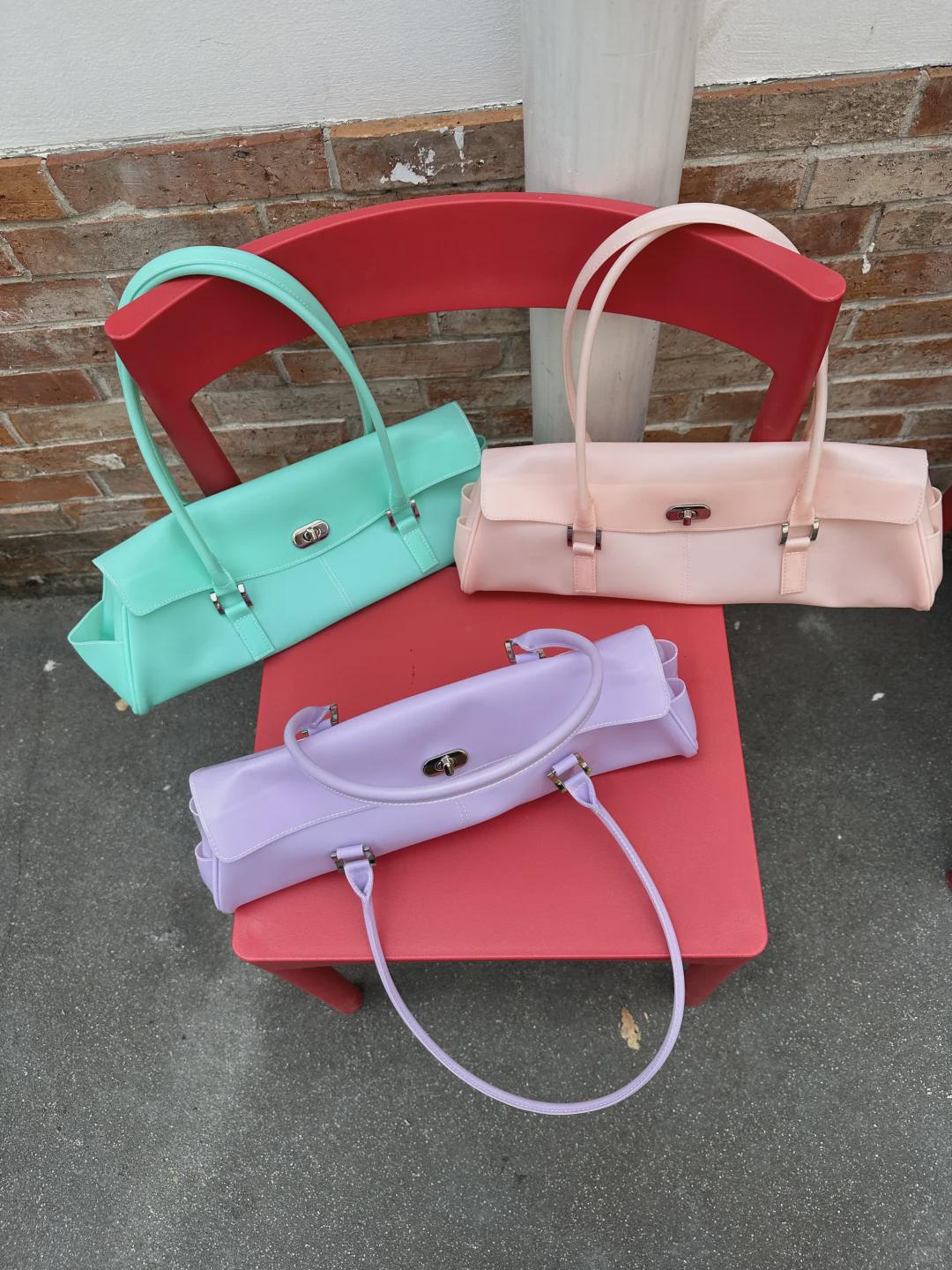 le.jelly baguette bag mint – vintage Y2K jelly baguette solid colour