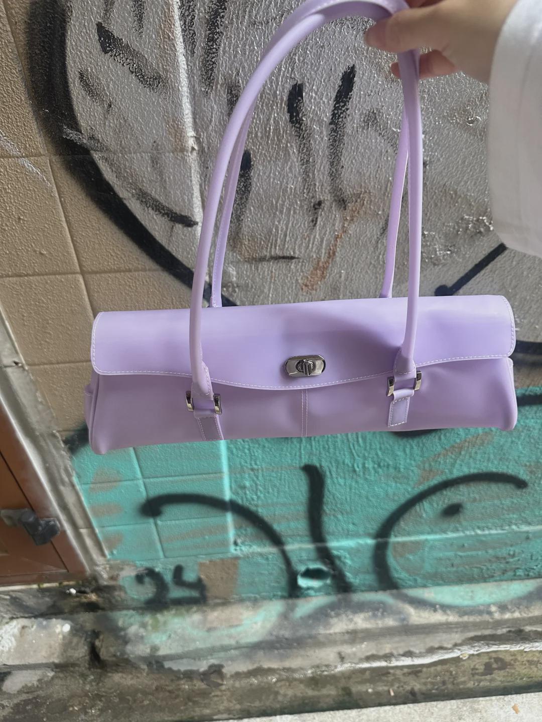 le.jelly baguette new colour – bold Y2K jelly baguette bag